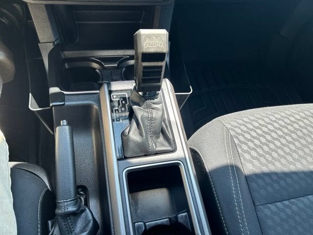 2022 Toyota Tacoma Base