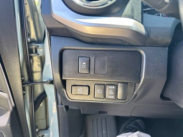 2022 Toyota Tacoma Base