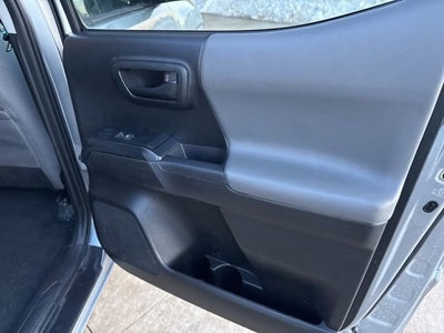 2023 Toyota Tacoma SR Double Cab 5' Bed V6 AT