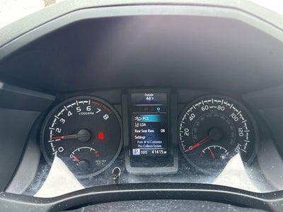 2023 Toyota Tacoma SR Double Cab 5' Bed V6 AT