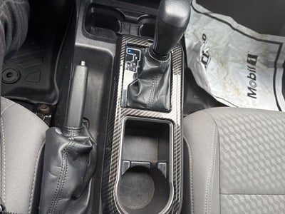 2023 Toyota Tacoma SR Double Cab 5' Bed V6 AT