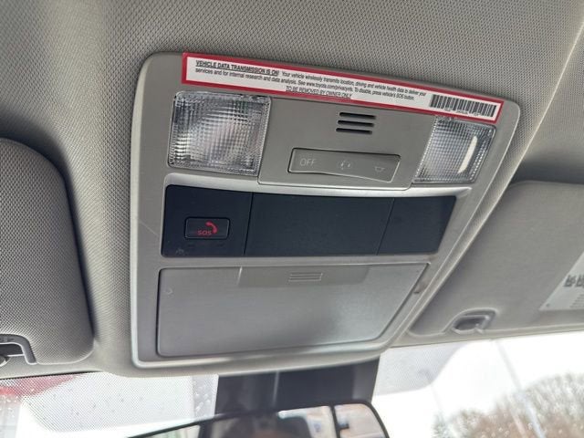 2023 Toyota Tacoma SR Double Cab 5' Bed V6 AT