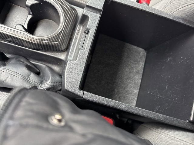 2023 Toyota Tacoma SR Double Cab 5' Bed V6 AT