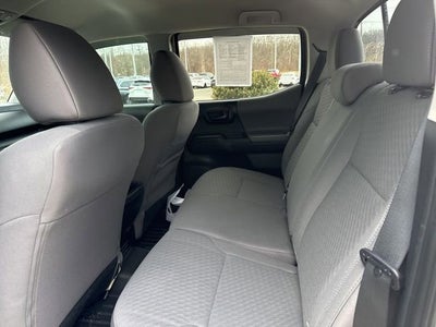 2023 Toyota Tacoma SR Double Cab 5' Bed V6 AT