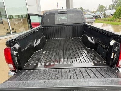 2021 Toyota Tacoma SR5 Double Cab 6' Bed V6 AT