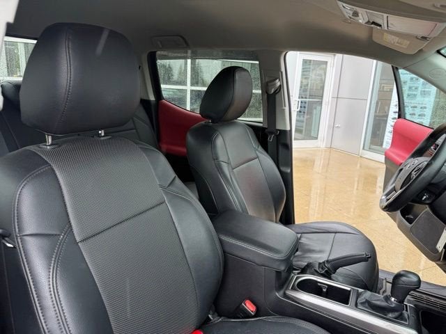 2021 Toyota Tacoma SR5 Double Cab 6' Bed V6 AT