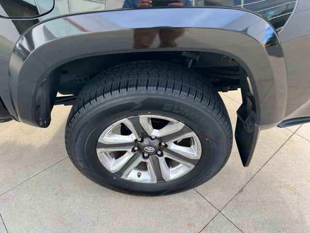 2017 Toyota Tacoma Limited Double Cab 5' Bed V6 4x4 AT