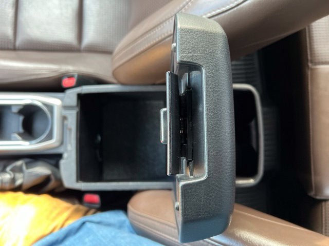 2017 Toyota Tacoma Limited Double Cab 5' Bed V6 4x4 AT