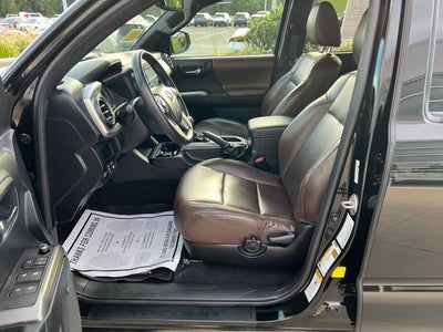 2017 Toyota Tacoma Limited Double Cab 5' Bed V6 4x4 AT