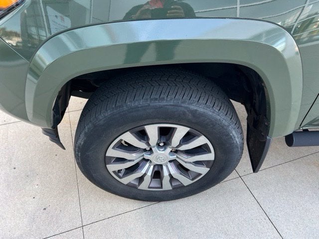2021 Toyota Tacoma Limited Double Cab 5' Bed V6 AT
