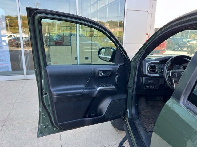 2021 Toyota Tacoma Limited Double Cab 5' Bed V6 AT