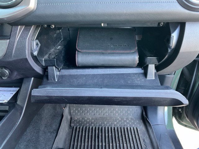 2021 Toyota Tacoma Limited Double Cab 5' Bed V6 AT