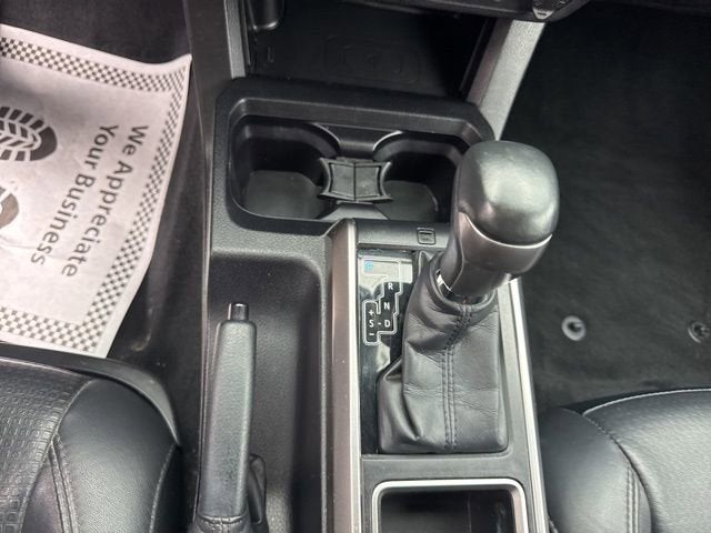 2022 Toyota Tacoma Limited Double Cab 5' Bed V6 AT