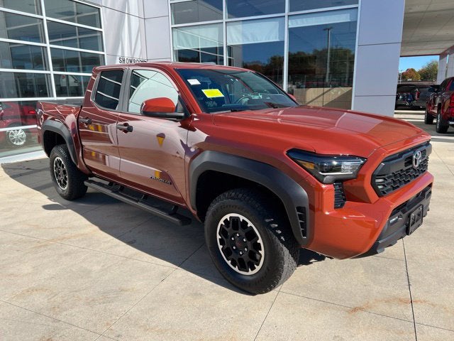 2025 Toyota Tacoma Base