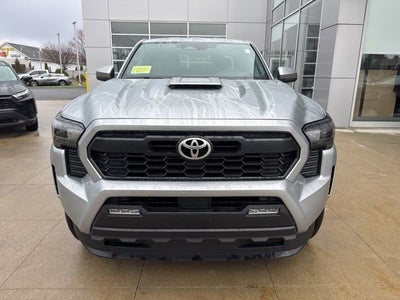 2025 Toyota Tacoma Base