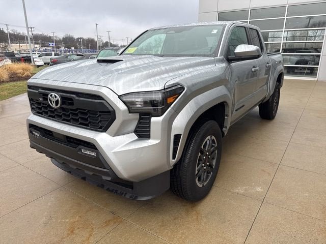2025 Toyota Tacoma Base