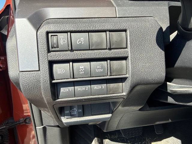 2025 Toyota Tacoma Base