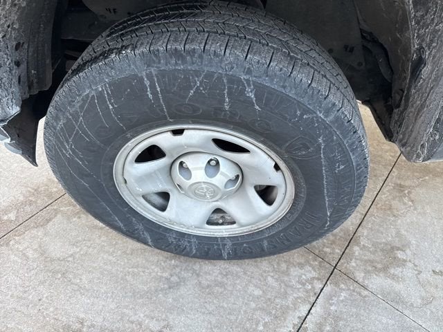 2023 Toyota Tacoma SR Double Cab 5' Bed I4 AT