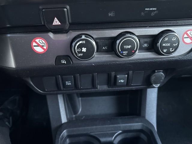 2023 Toyota Tacoma SR Double Cab 5' Bed I4 AT