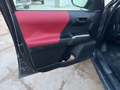 2023 Toyota Tacoma SR Double Cab 5' Bed I4 AT