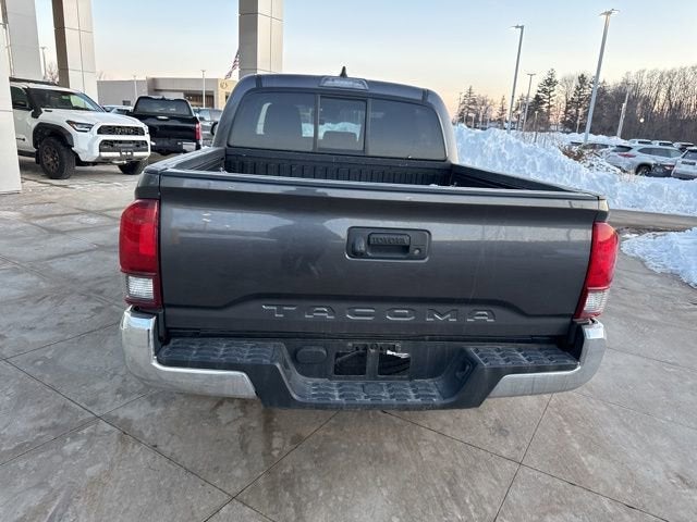 2023 Toyota Tacoma SR Double Cab 5' Bed I4 AT