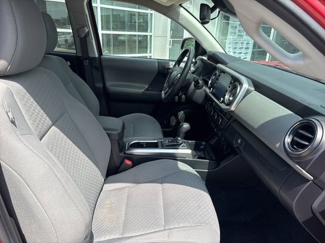 2023 Toyota Tacoma SR5 Double Cab 5' Bed V6 AT