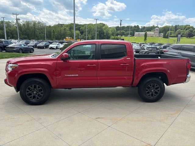 2023 Toyota Tacoma SR5 Double Cab 5' Bed V6 AT