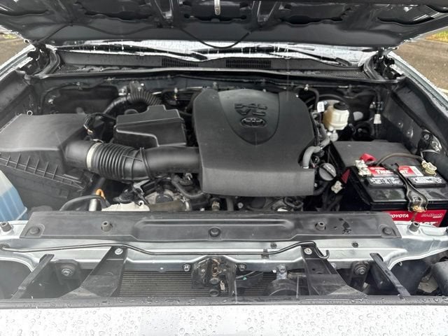2023 Toyota Tacoma SR5 Double Cab 5' Bed V6 AT
