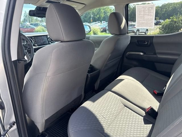 2023 Toyota Tacoma SR5 Double Cab 5' Bed V6 AT