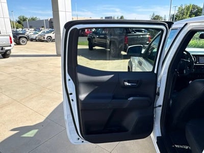 2021 Toyota Tacoma TRD Pro Double Cab 5' Bed V6 AT