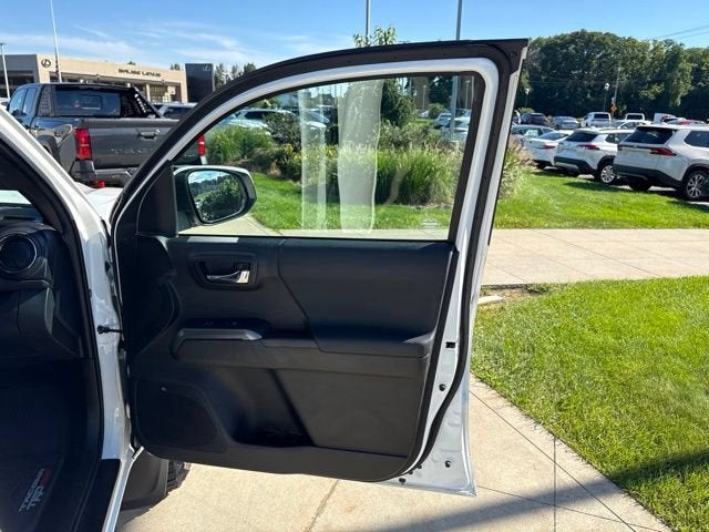 2021 Toyota Tacoma TRD Pro Double Cab 5' Bed V6 AT