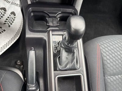 2023 Toyota Tacoma SR5 Double Cab 5' Bed V6 AT