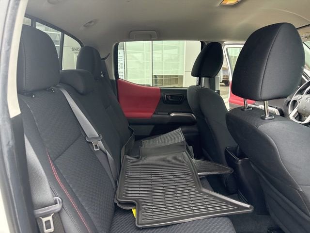 2023 Toyota Tacoma SR5 Double Cab 5' Bed V6 AT