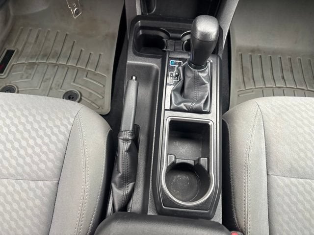 2021 Toyota Tacoma SR Double Cab 5' Bed V6 AT