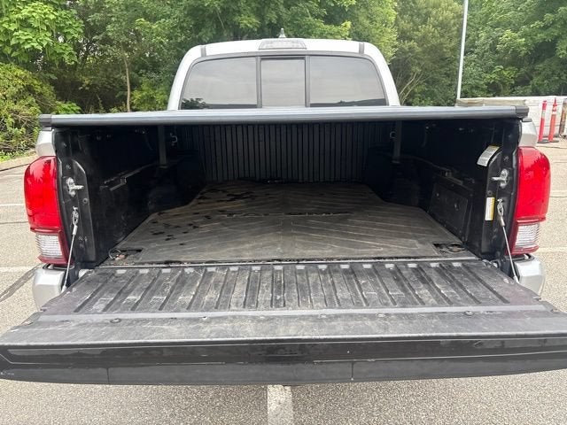 2021 Toyota Tacoma SR Double Cab 5' Bed V6 AT