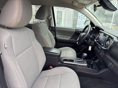 2023 Toyota Tacoma SR Double Cab 5' Bed V6 AT