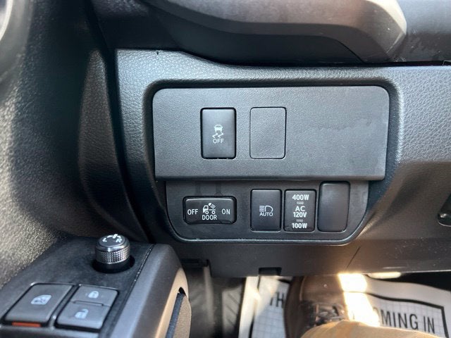 2023 Toyota Tacoma TRD Sport Double Cab 5' Bed V6 AT