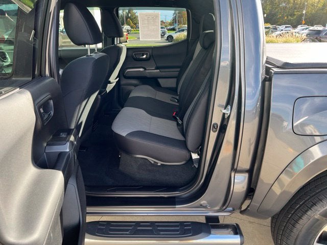 2023 Toyota Tacoma TRD Sport Double Cab 5' Bed V6 AT