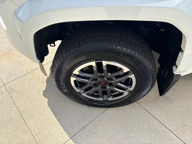 2025 Toyota Tacoma Base