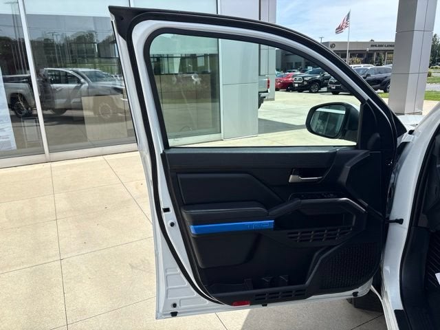 2025 Toyota Tacoma Base