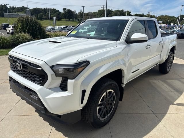 2025 Toyota Tacoma Base