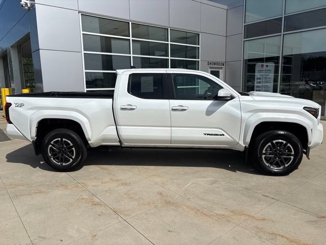 2025 Toyota Tacoma Base