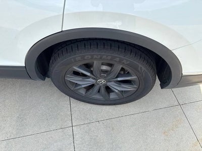 2024 Volkswagen Tiguan Base