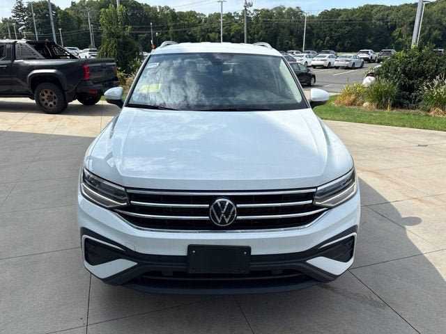 2024 Volkswagen Tiguan Base