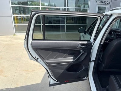 2024 Volkswagen Tiguan Base
