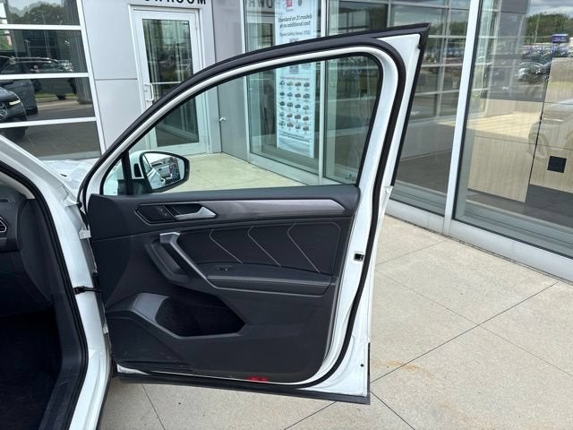 2024 Volkswagen Tiguan Base