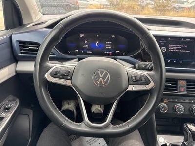 2022 Volkswagen Taos SE FWD