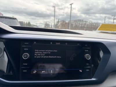 2022 Volkswagen Taos SE FWD