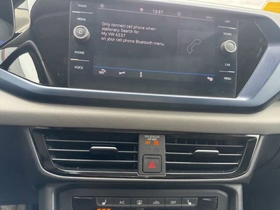 2022 Volkswagen Taos SE FWD