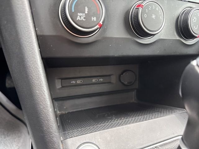 2022 Volkswagen Taos SE FWD